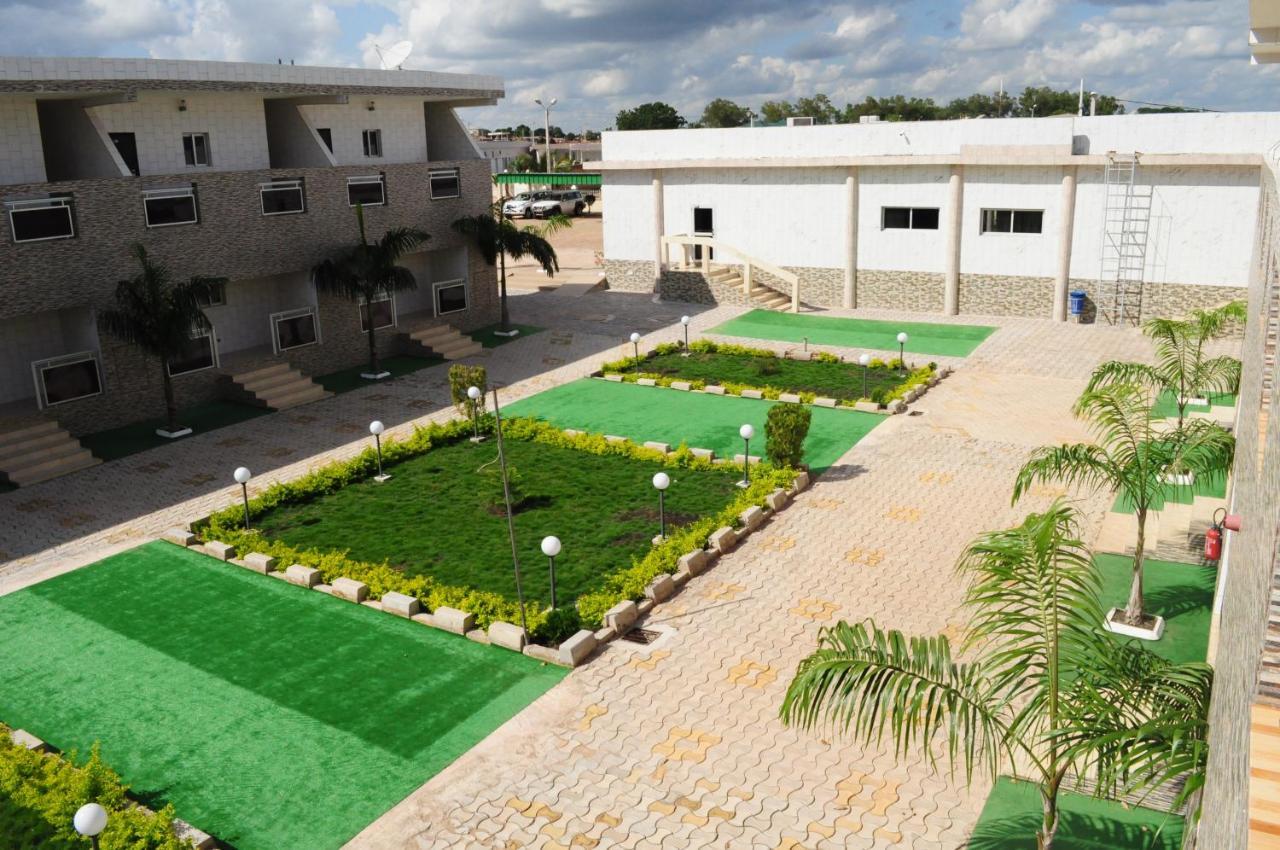 Complexe Hotelier Olympe Korhogo Eksteriør bilde